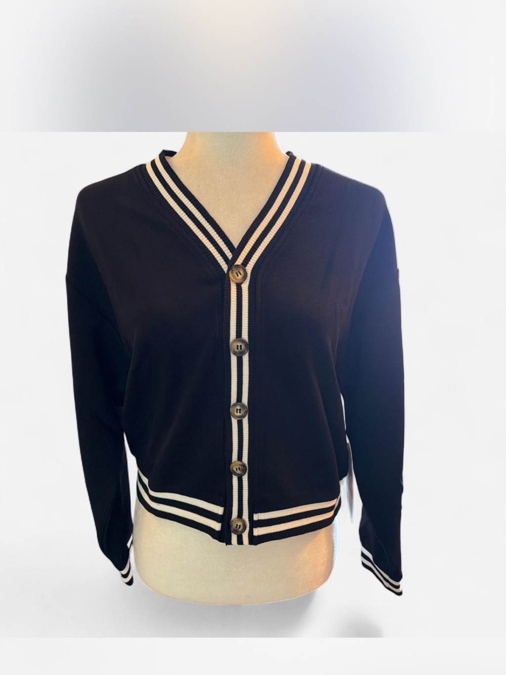 Women’s XS Cardigan - NWT
